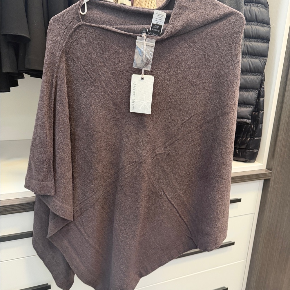 Barefoot Dreams Carbon Poncho